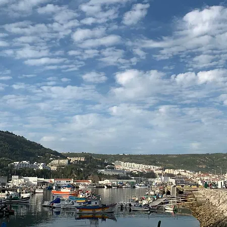 Casa Da Praia Da Lagoa De Albufeira * Sesimbra